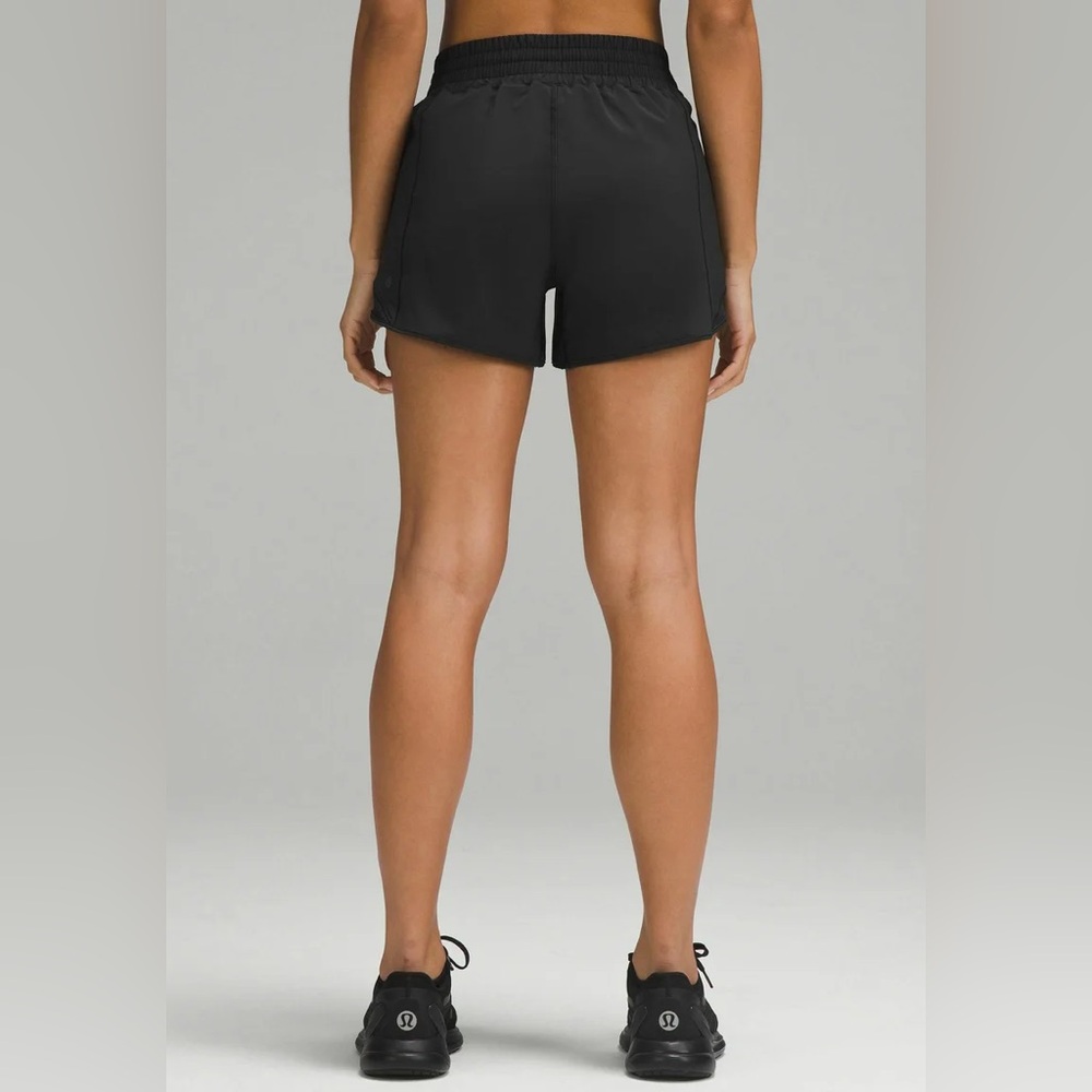 Lululemon Curvy Fit Hotty Hot Shorts High-Rise Long in Black, size 14 - Picture 16 of 16